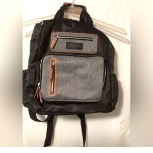 Carry all for all baby needs PAPAGO backpack by J.J.Cole.